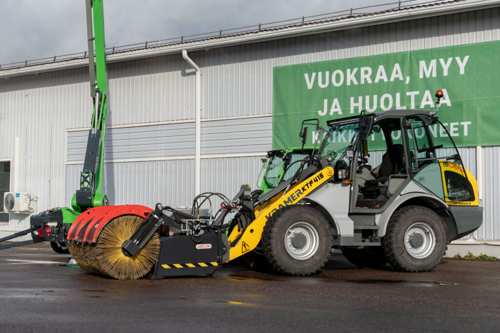 Kronikat_Kymen Trukkipalvelu Oy-85